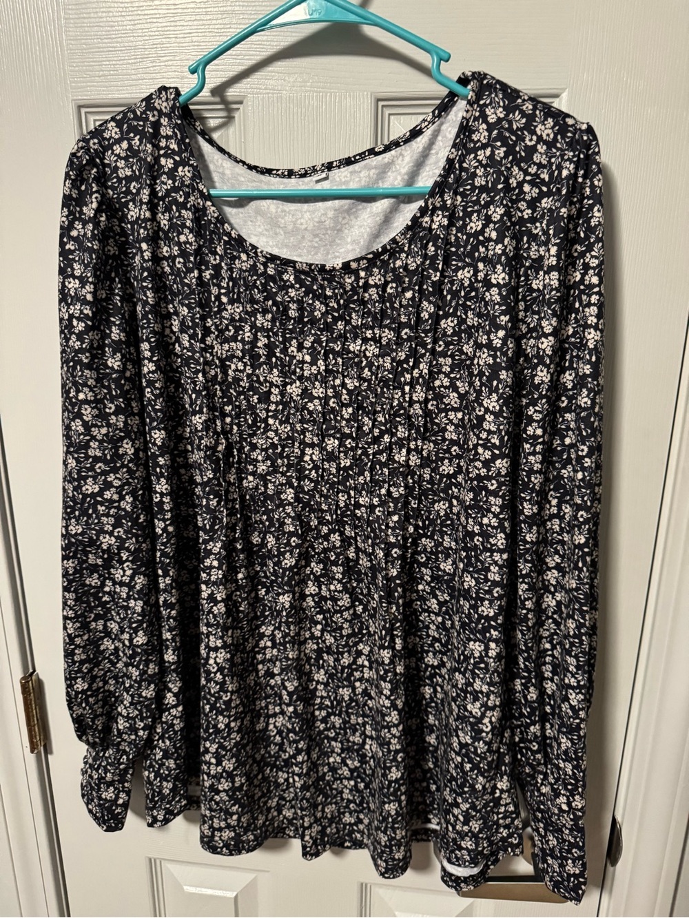 SHEIN Navy Floral Long Sleeve Pleated Scoop Neck Top